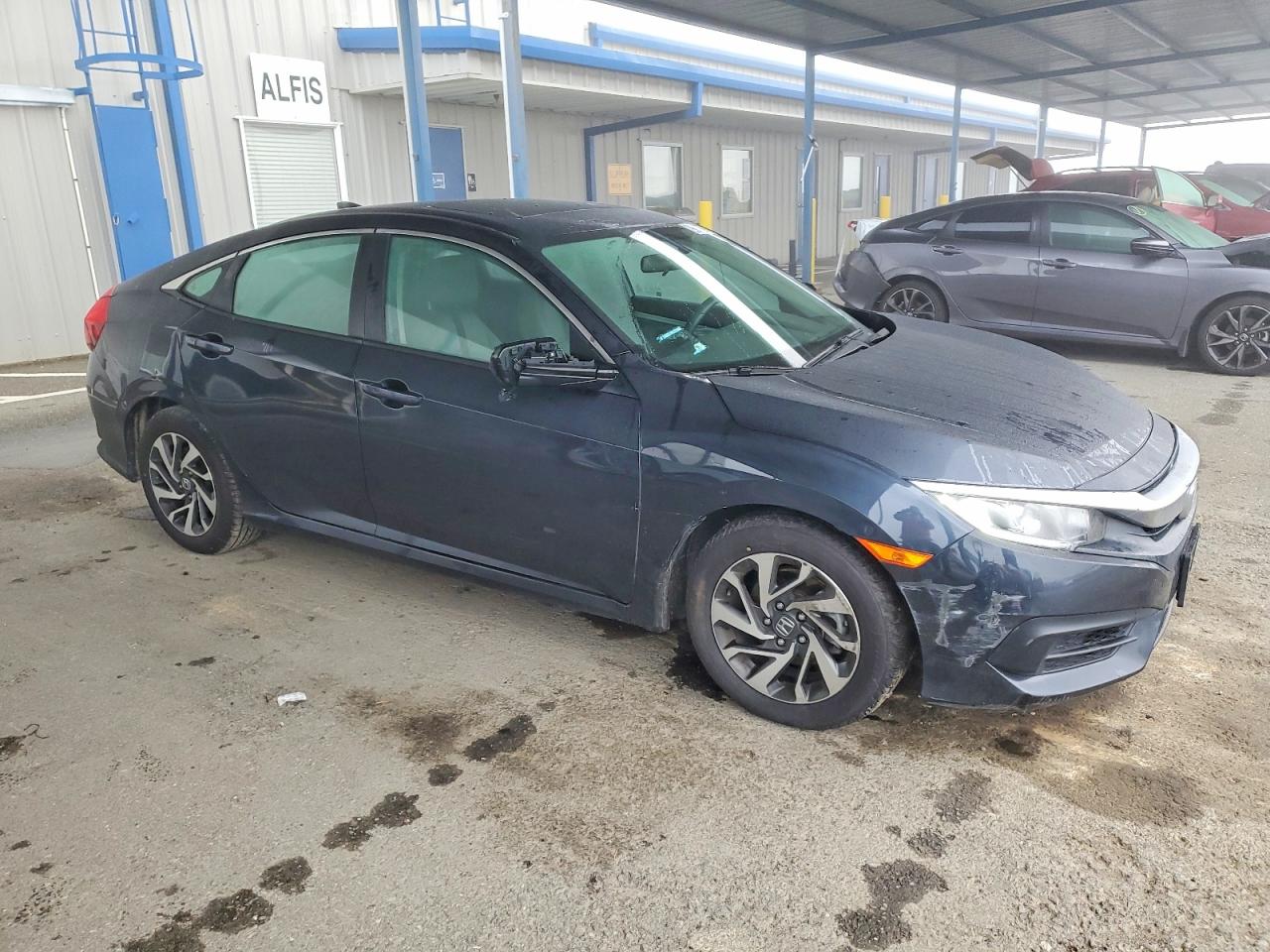 2017 HONDA CIVIC EX photo 4