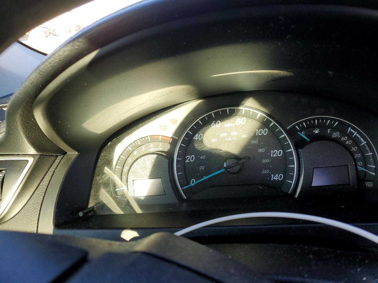 2015 TOYOTA CAMRY LE photo 25