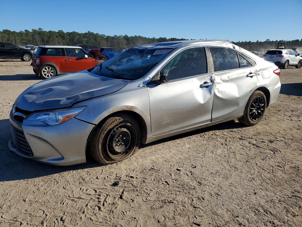 2015 TOYOTA CAMRY