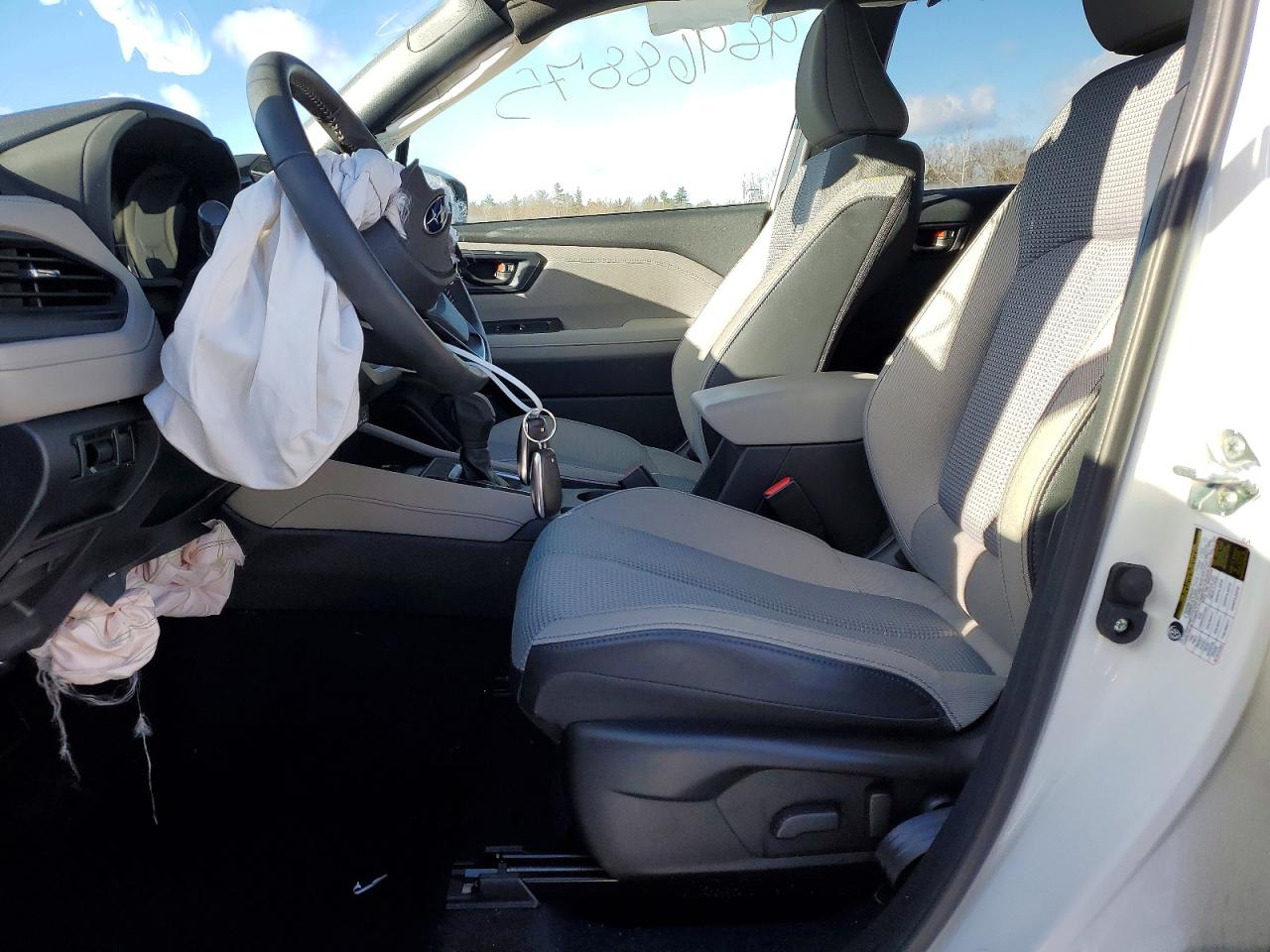 2025 SUBARU FORESTER PREMIUM photo 7