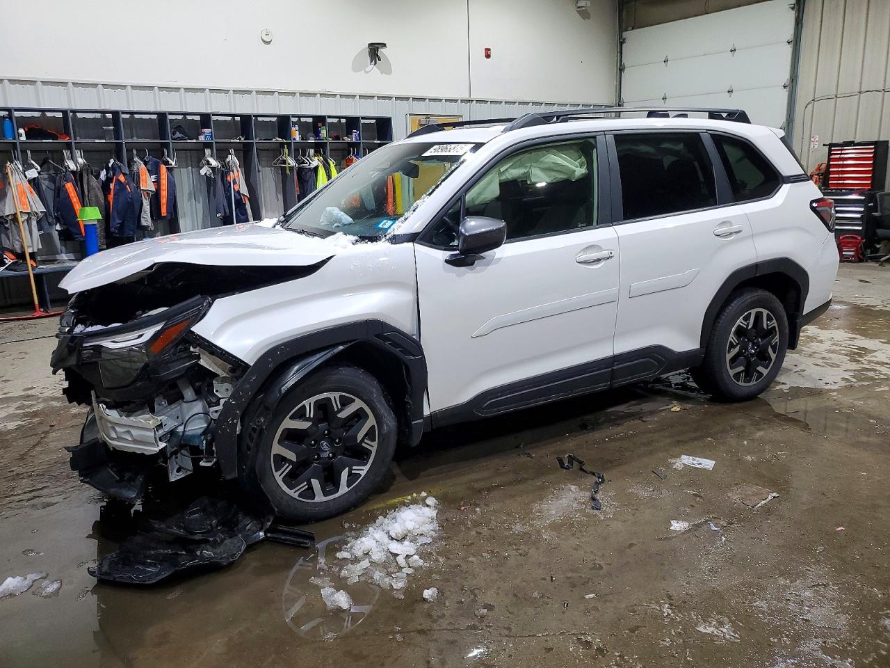2025 SUBARU FORESTER