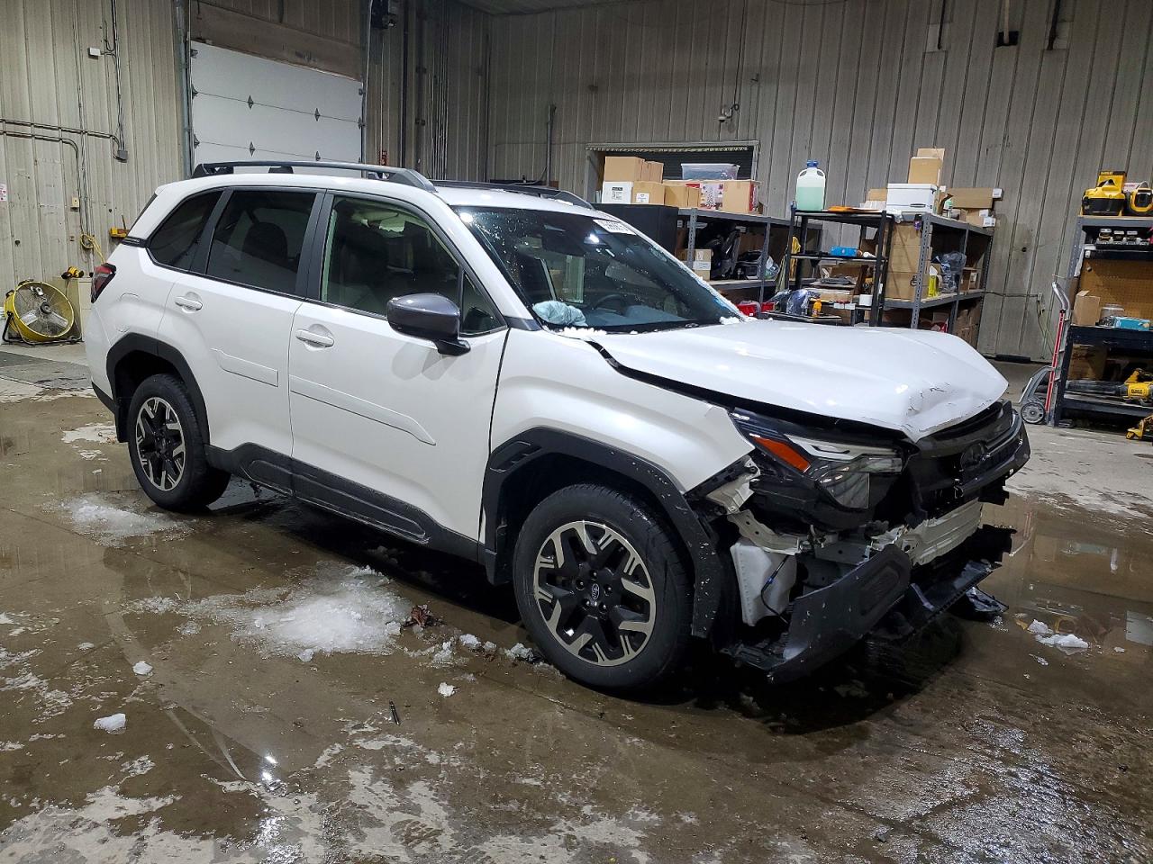 2025 SUBARU FORESTER PREMIUM photo 4