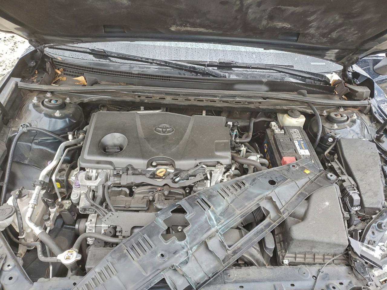 2018 TOYOTA CAMRY L photo 11