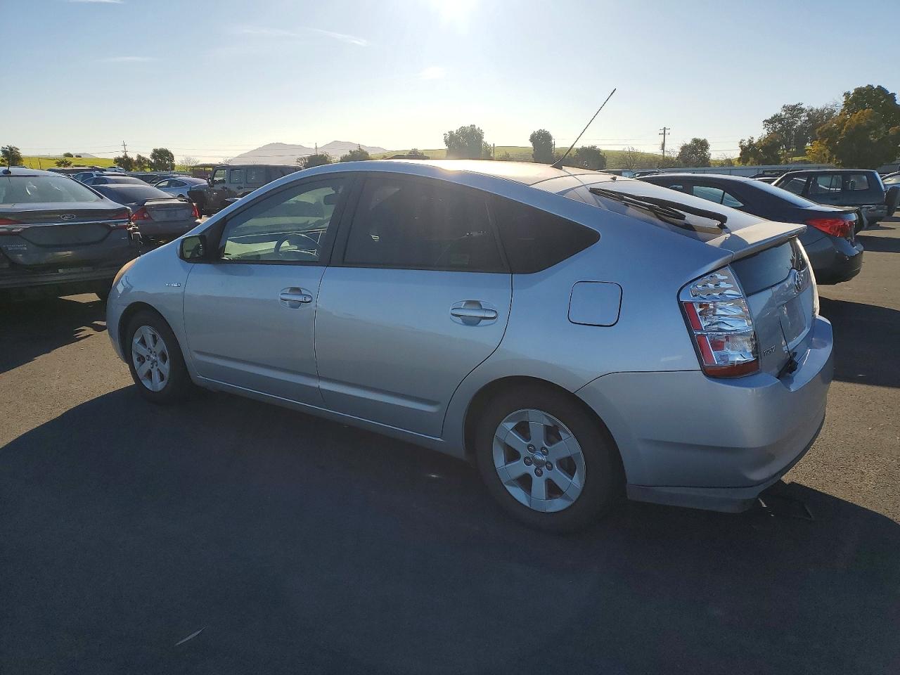 2009 TOYOTA PRIUS photo 2