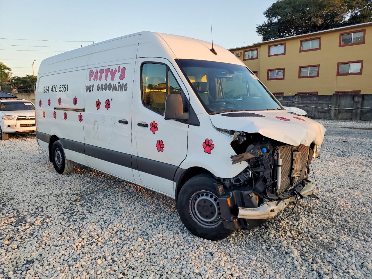 2021 MERCEDES-BENZ SPRINTER 2500 photo 4