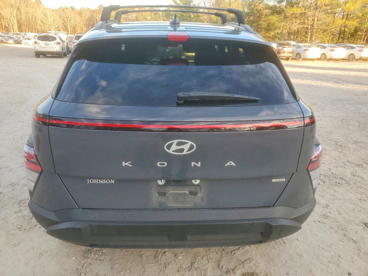2025 HYUNDAI KONA SEL photo 6