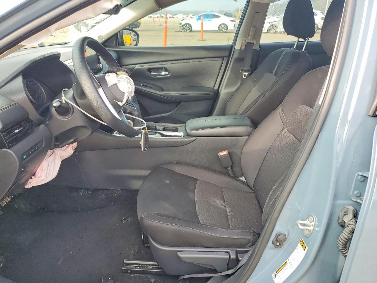 2025 NISSAN SENTRA SV photo 7