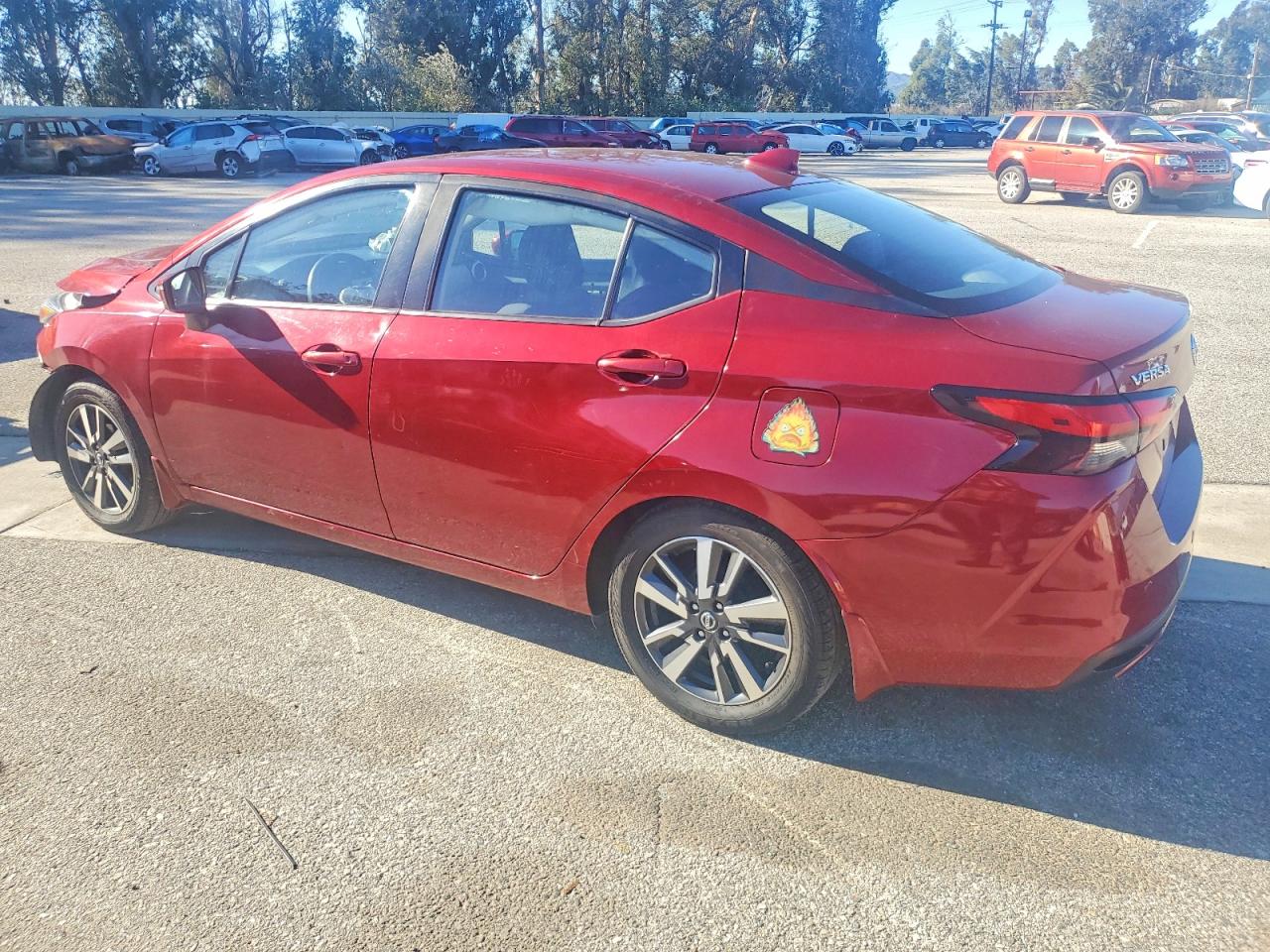 2020 NISSAN VERSA SV photo 3