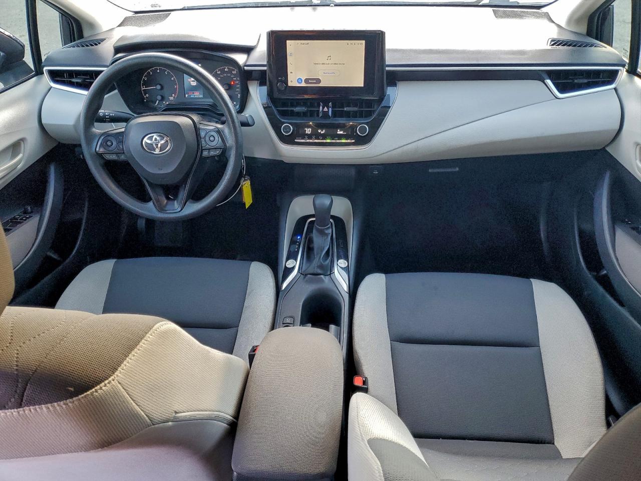 2024 TOYOTA COROLLA LE photo 8