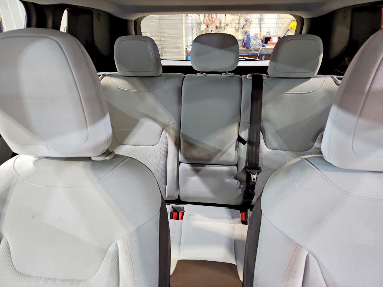2017 JEEP RENEGADE LATITUDE photo 19