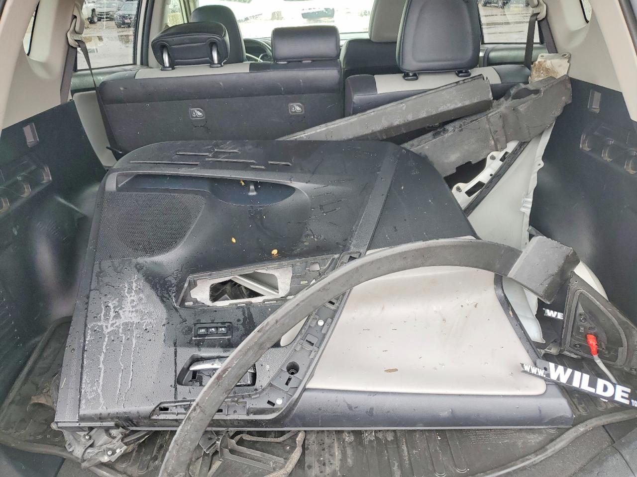 2017 TOYOTA RAV4 LIMITED photo 13