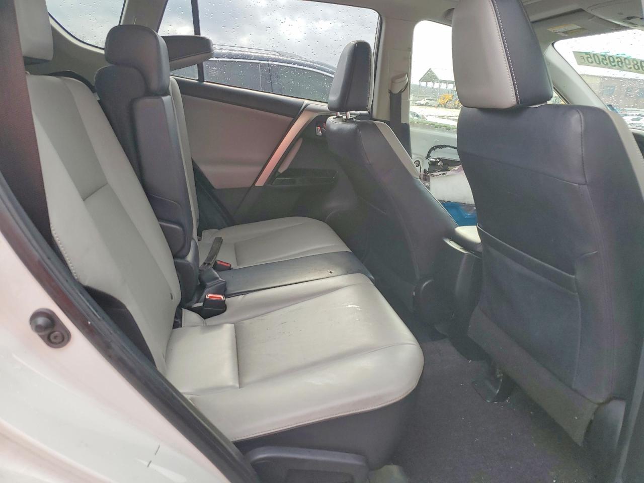 2017 TOYOTA RAV4 LIMITED photo 11