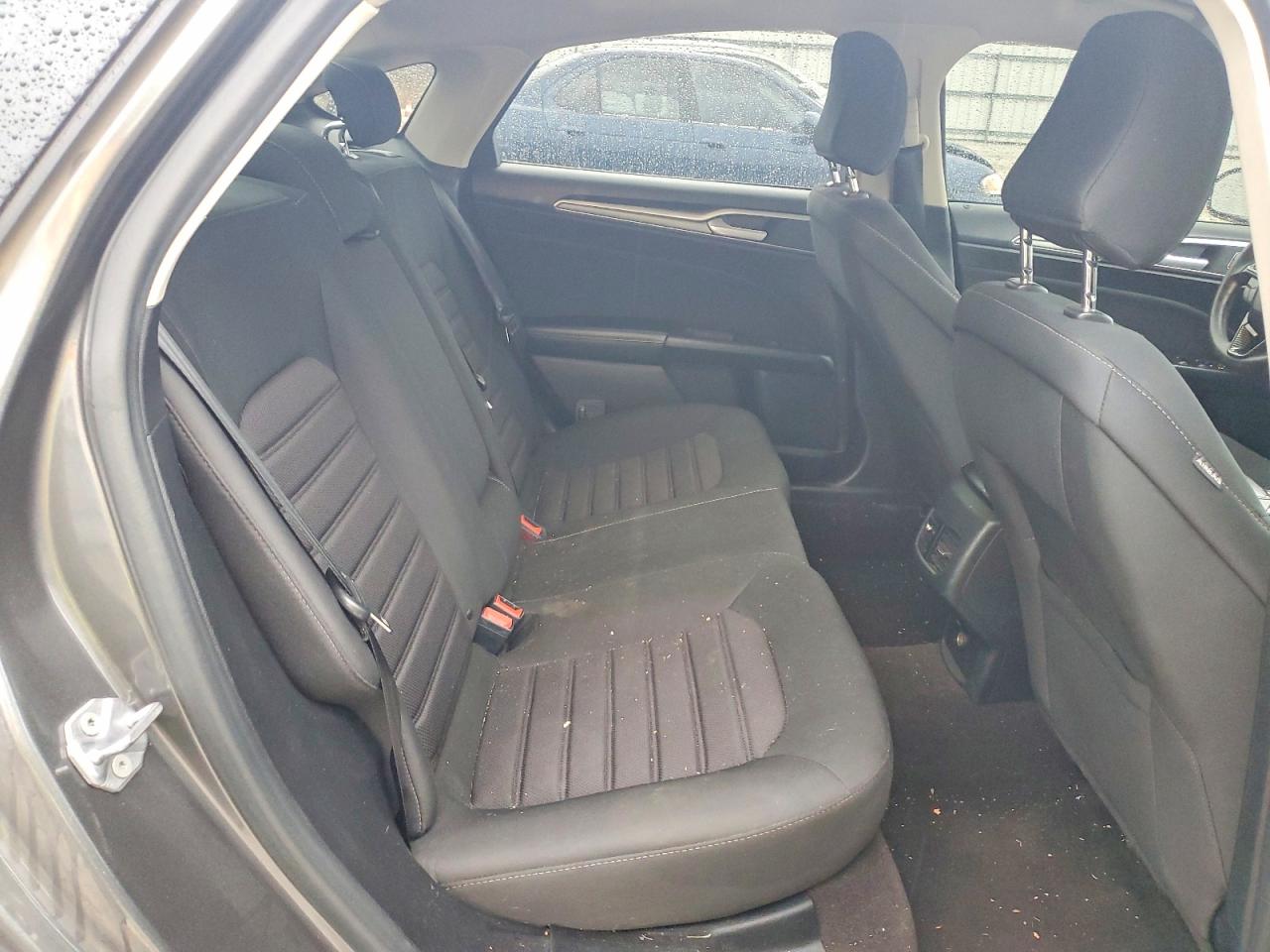 2020 FORD FUSION SE photo 19