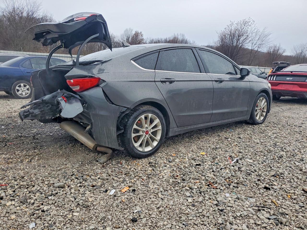 2020 FORD FUSION SE photo 5