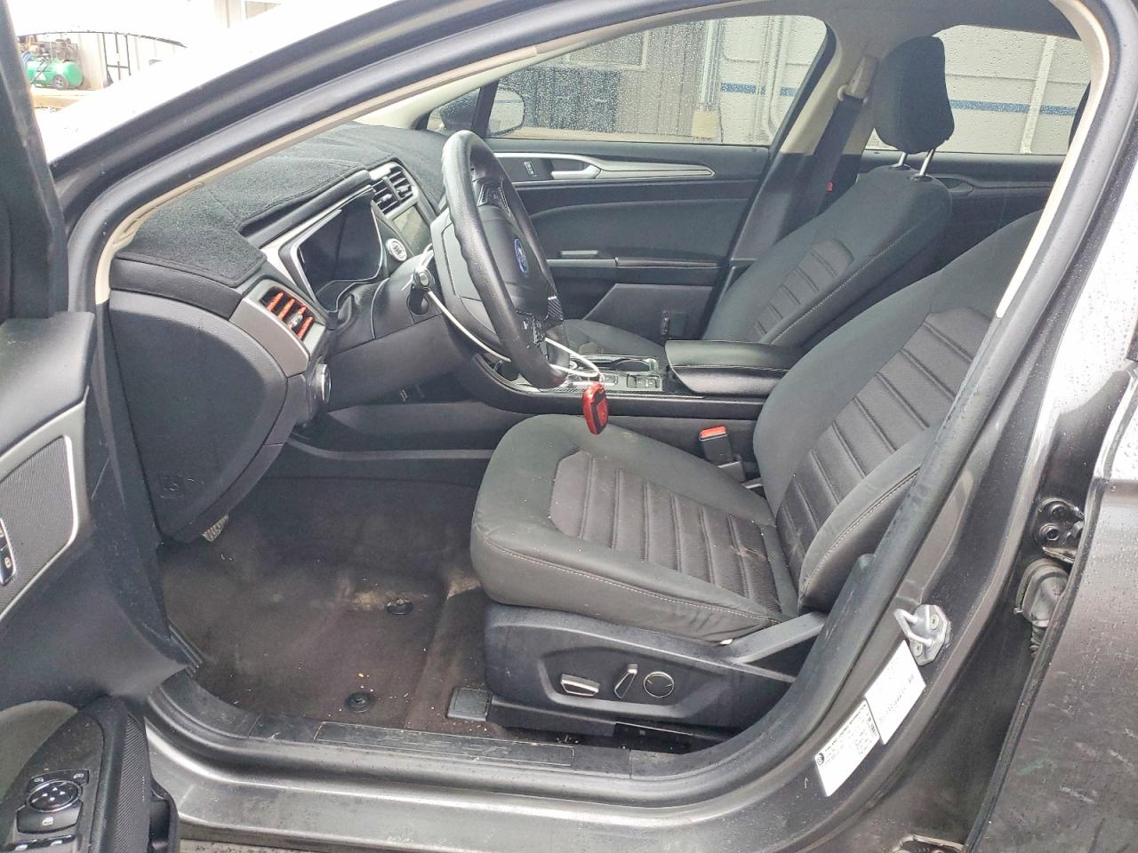 2020 FORD FUSION SE photo 13