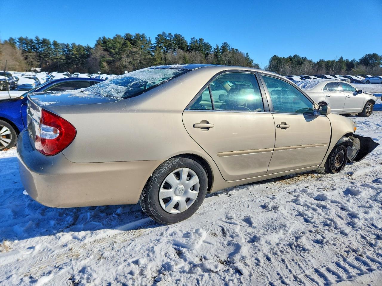 2003 TOYOTA CAMRY LE photo 3