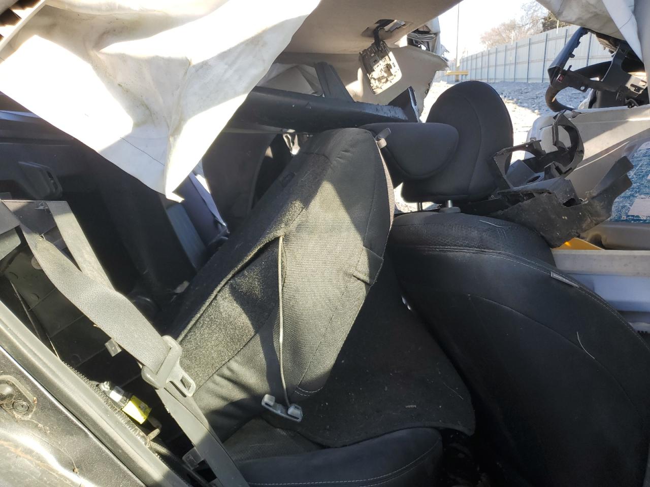 2013 TOYOTA COROLLA BASE photo 28