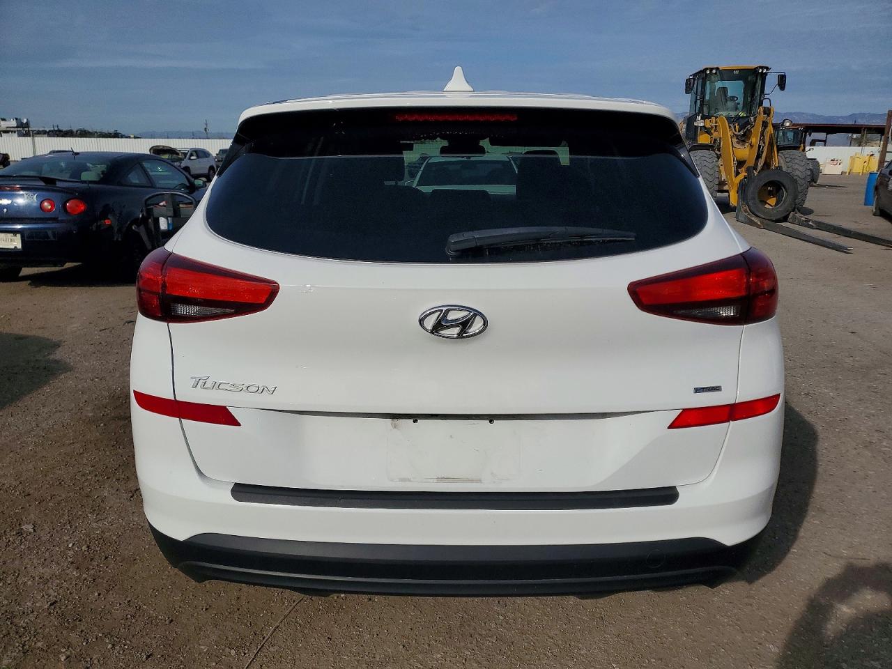 2020 HYUNDAI TUCSON SE photo 6