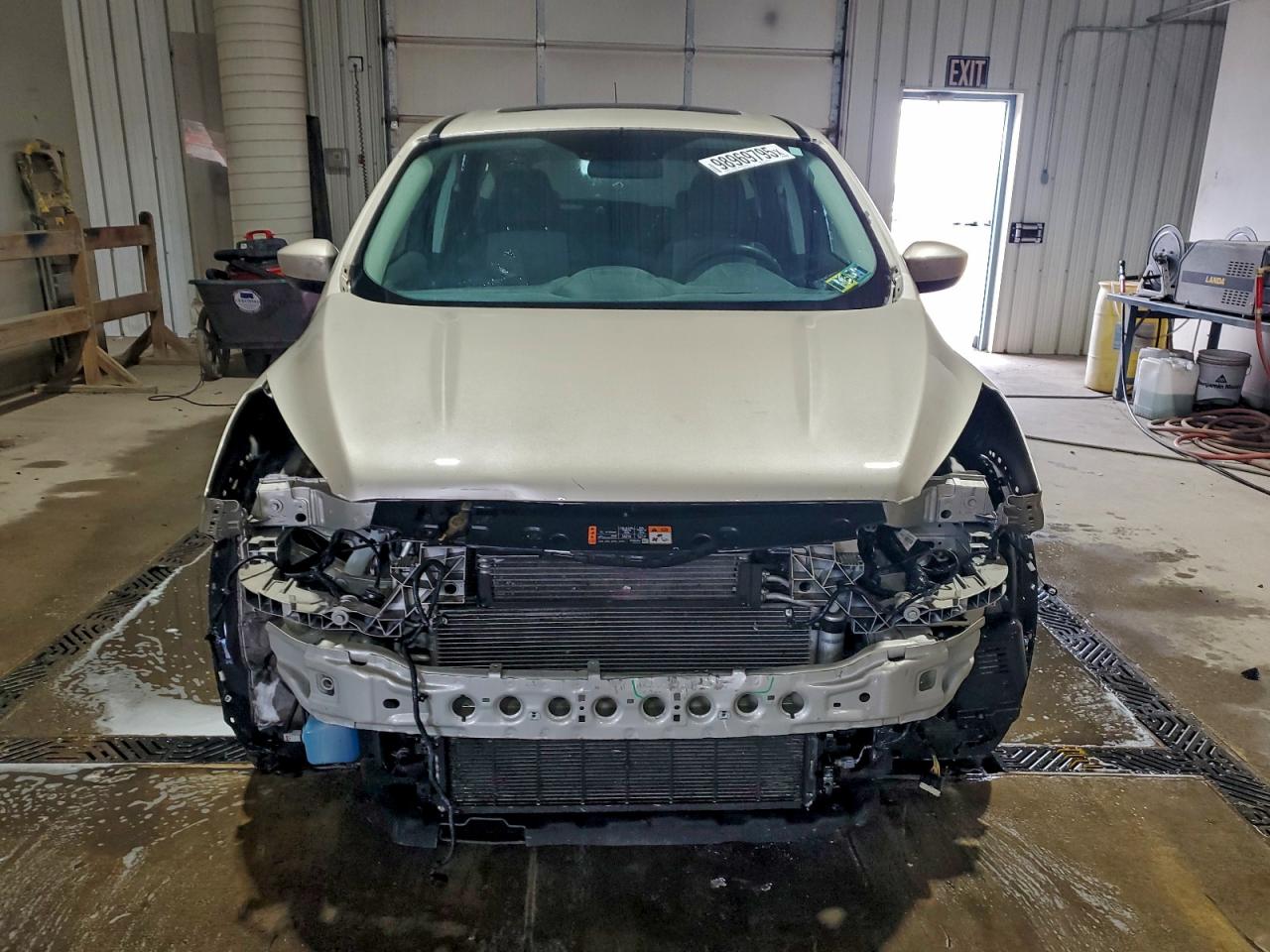 2017 FORD ESCAPE SE photo 5