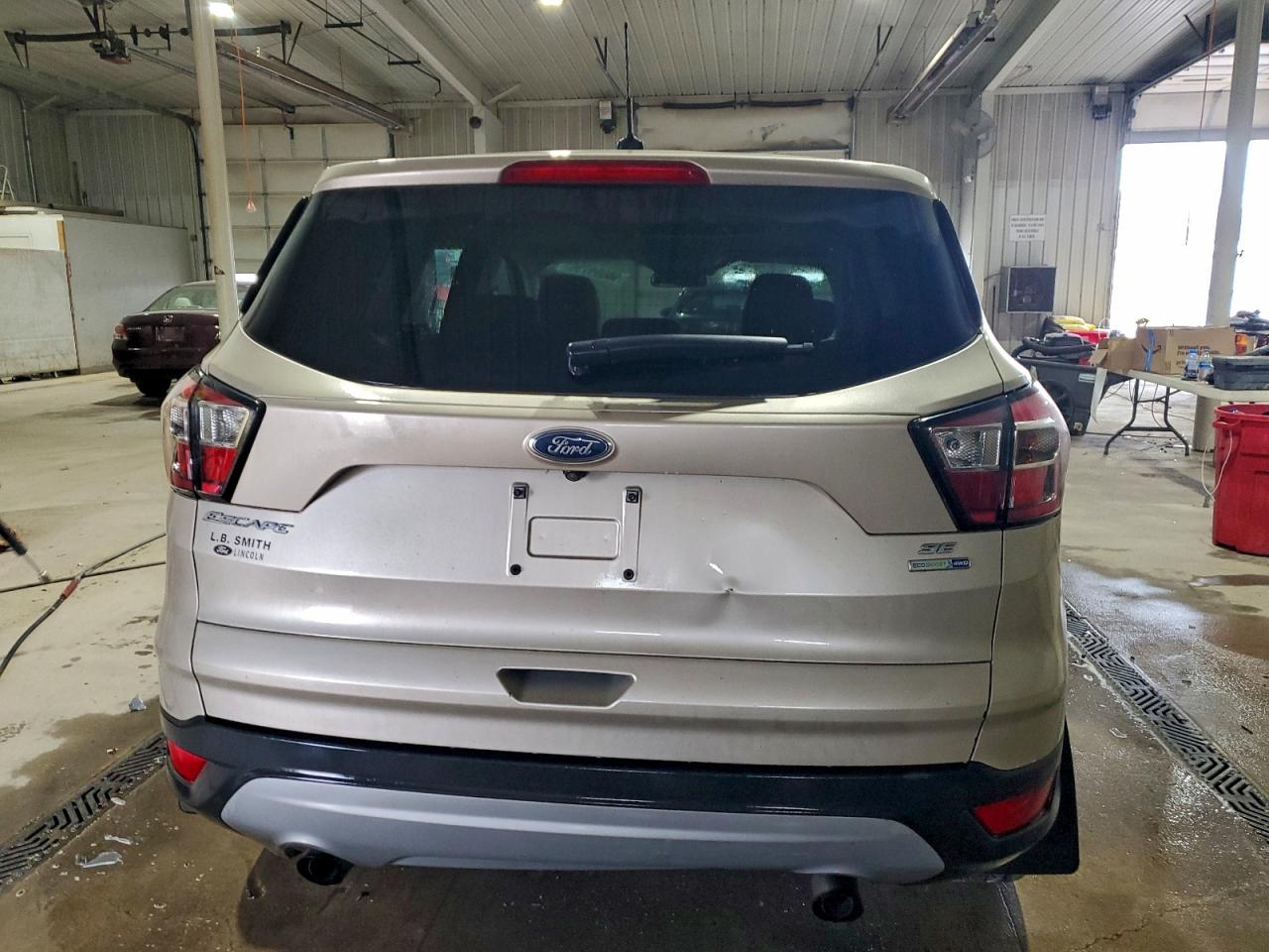 2017 FORD ESCAPE SE photo 6