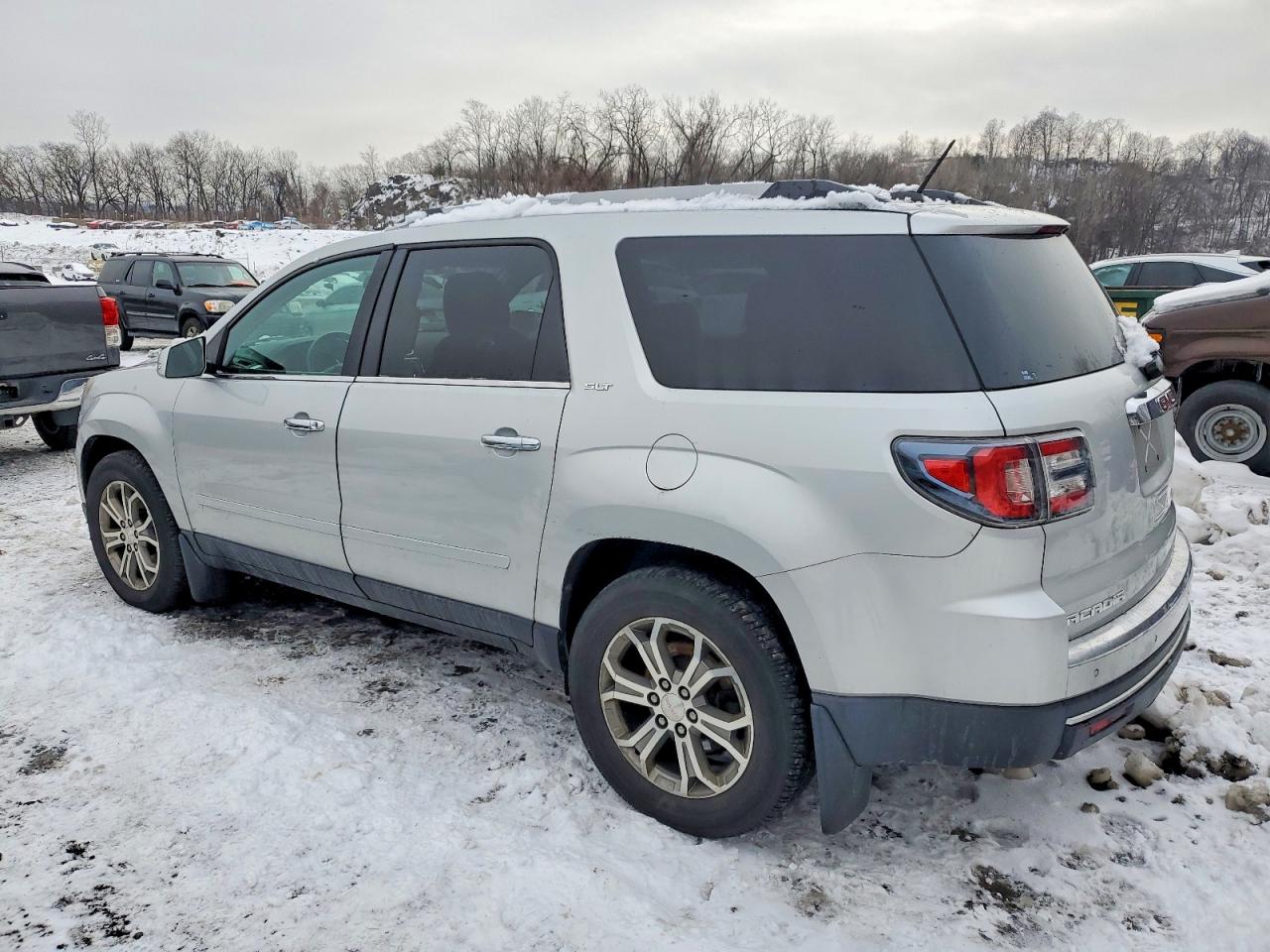 2016 GMC ACADIA SLT-1 photo 2