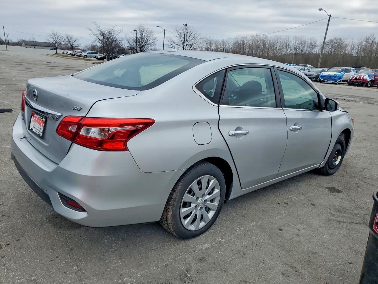2016 NISSAN SENTRA S photo 3