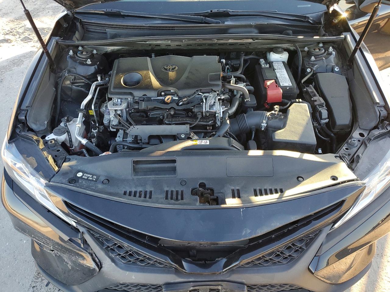 2020 TOYOTA CAMRY SE photo 11