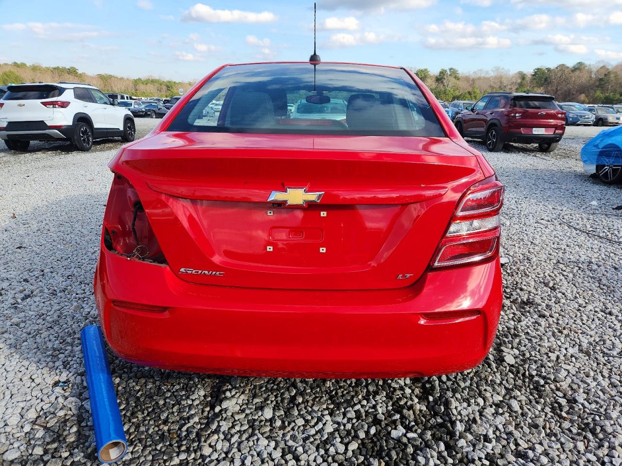 2017 CHEVROLET SONIC LT photo 6