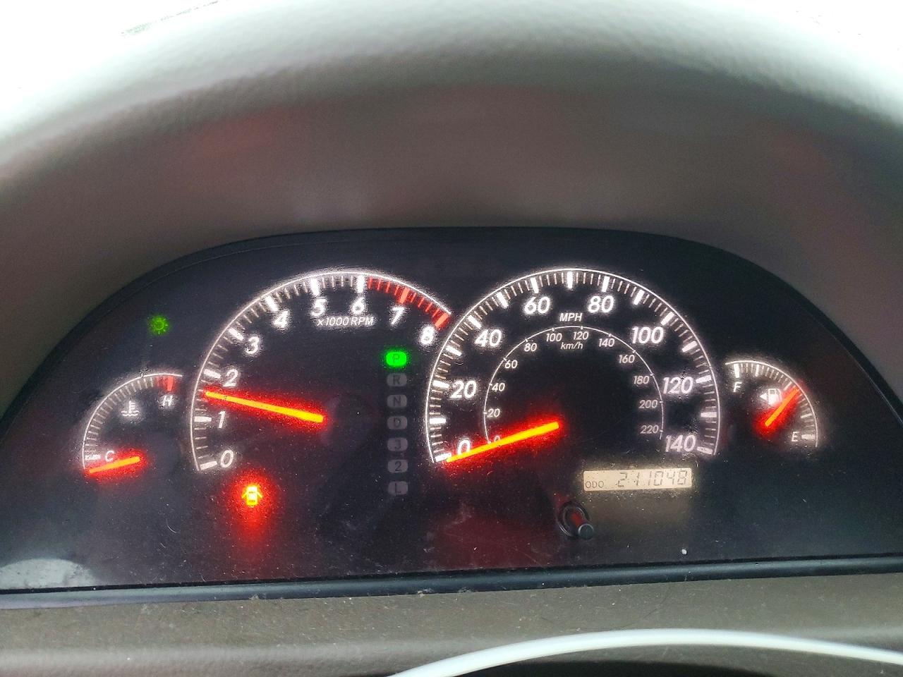 2005 TOYOTA CAMRY photo 17
