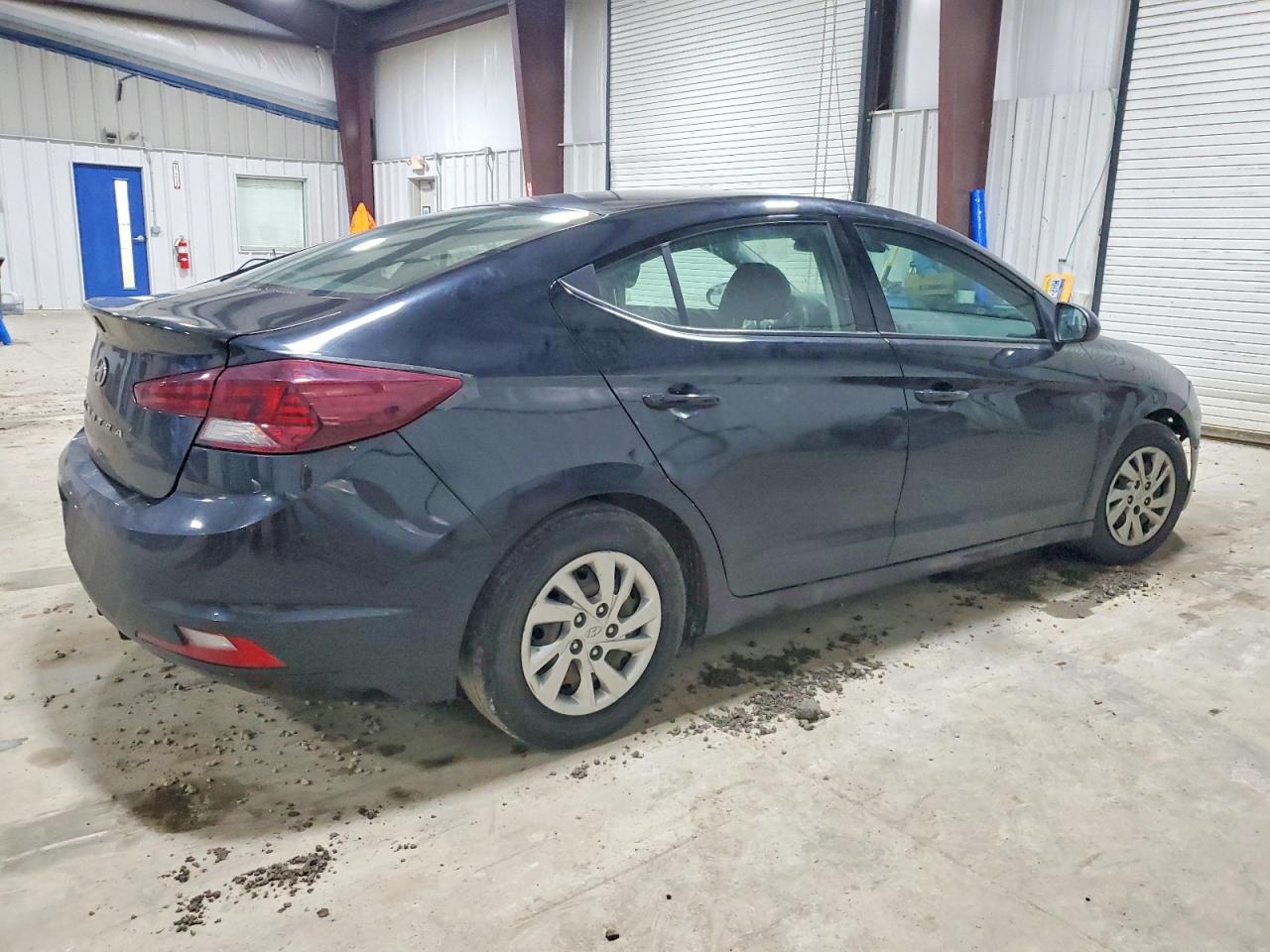 2020 HYUNDAI ELANTRA SE photo 5
