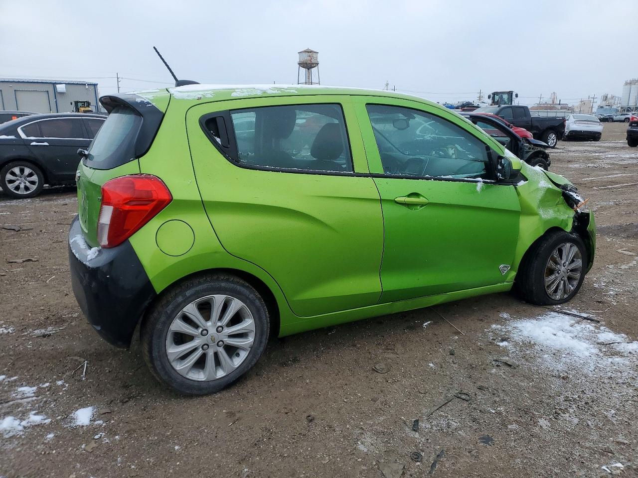 2016 CHEVROLET SPARK 1LT photo 5