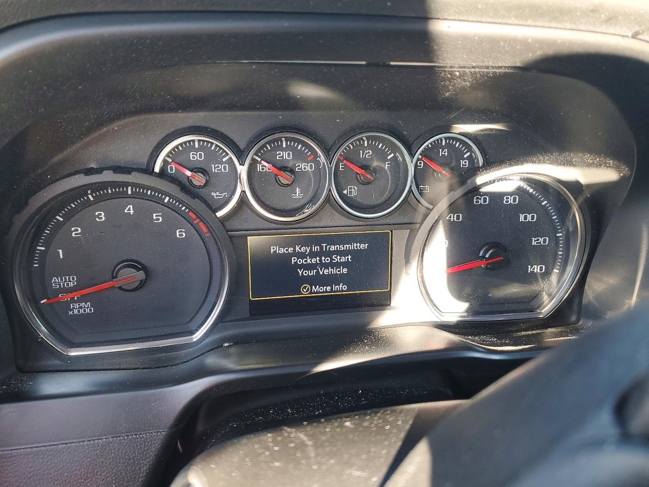 2019 CHEVROLET SILVERADO C1500 RST photo 9