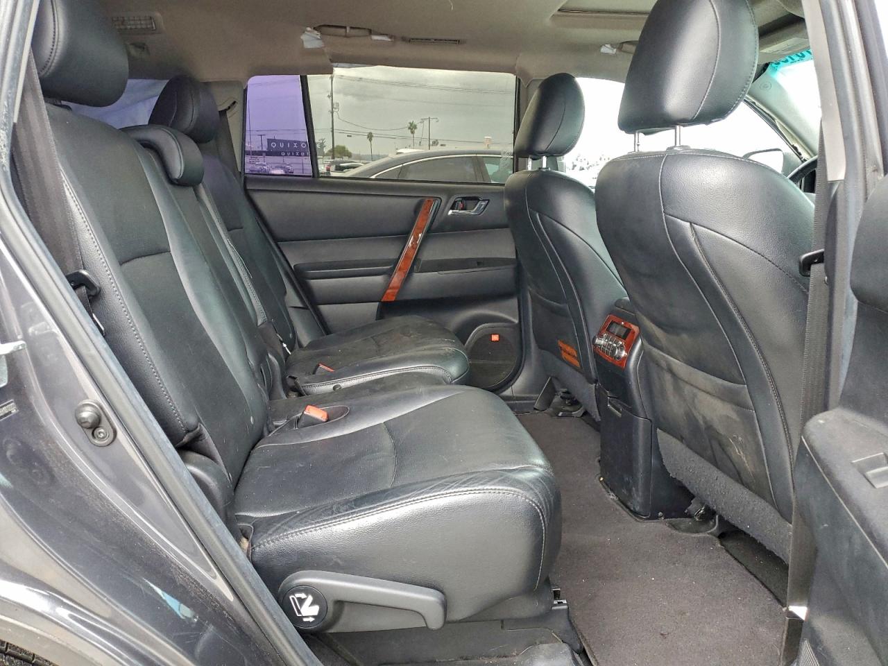 2013 TOYOTA HIGHLANDER LIMITED photo 11