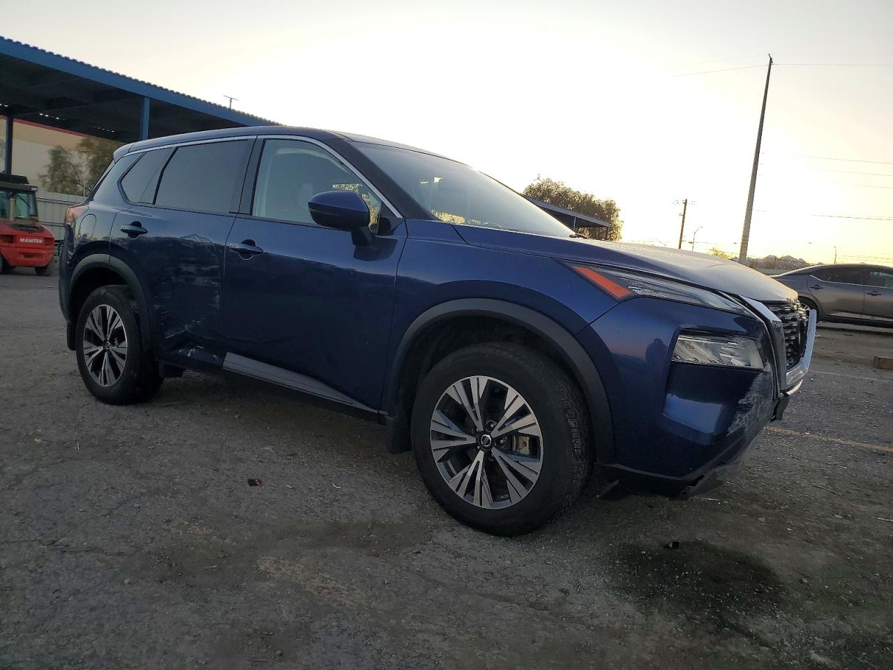 2021 NISSAN ROGUE SV photo 4