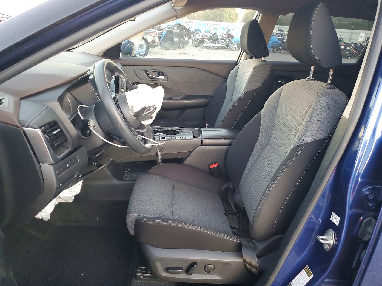 2021 NISSAN ROGUE SV photo 7