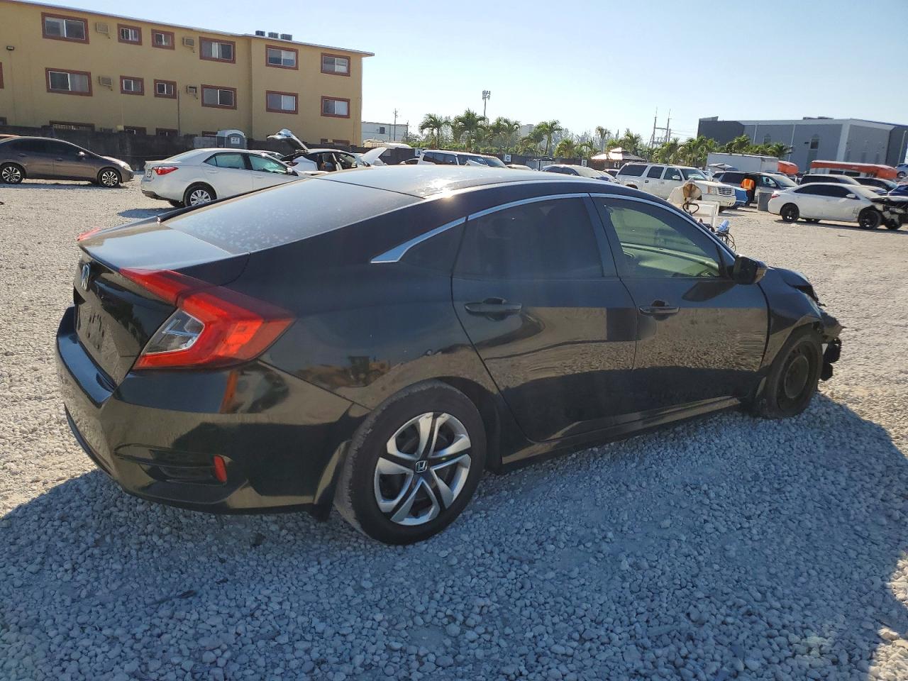 2016 HONDA CIVIC LX photo 5