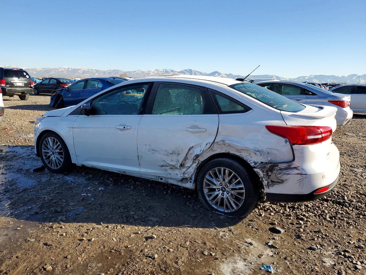 2018 FORD FOCUS TITANIUM photo 3