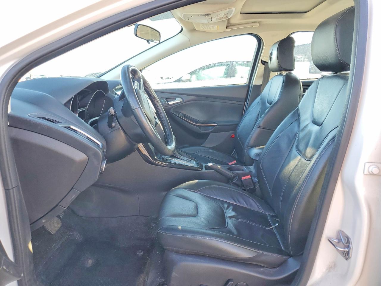 2018 FORD FOCUS TITANIUM photo 13