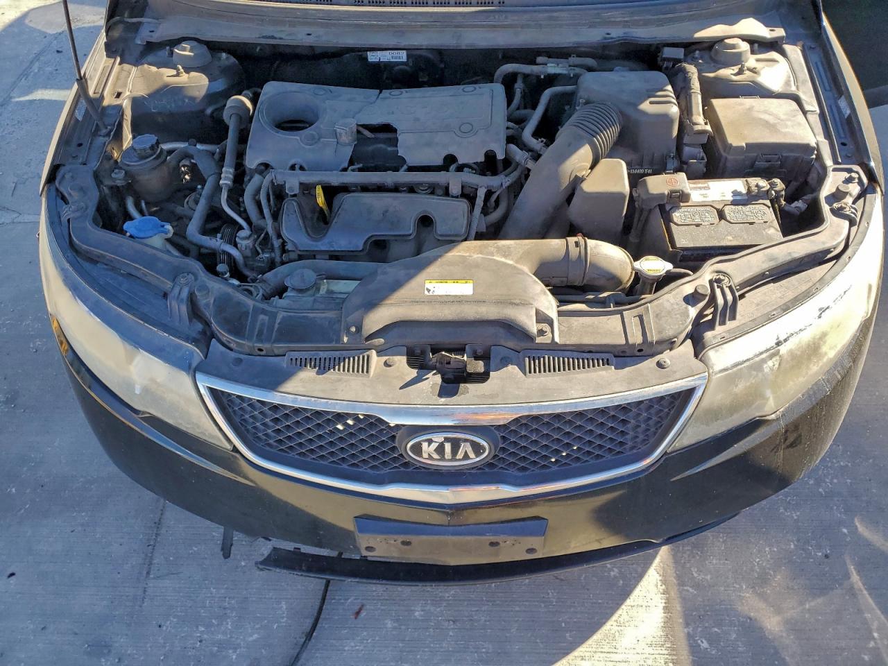 2010 KIA FORTE EX photo 21