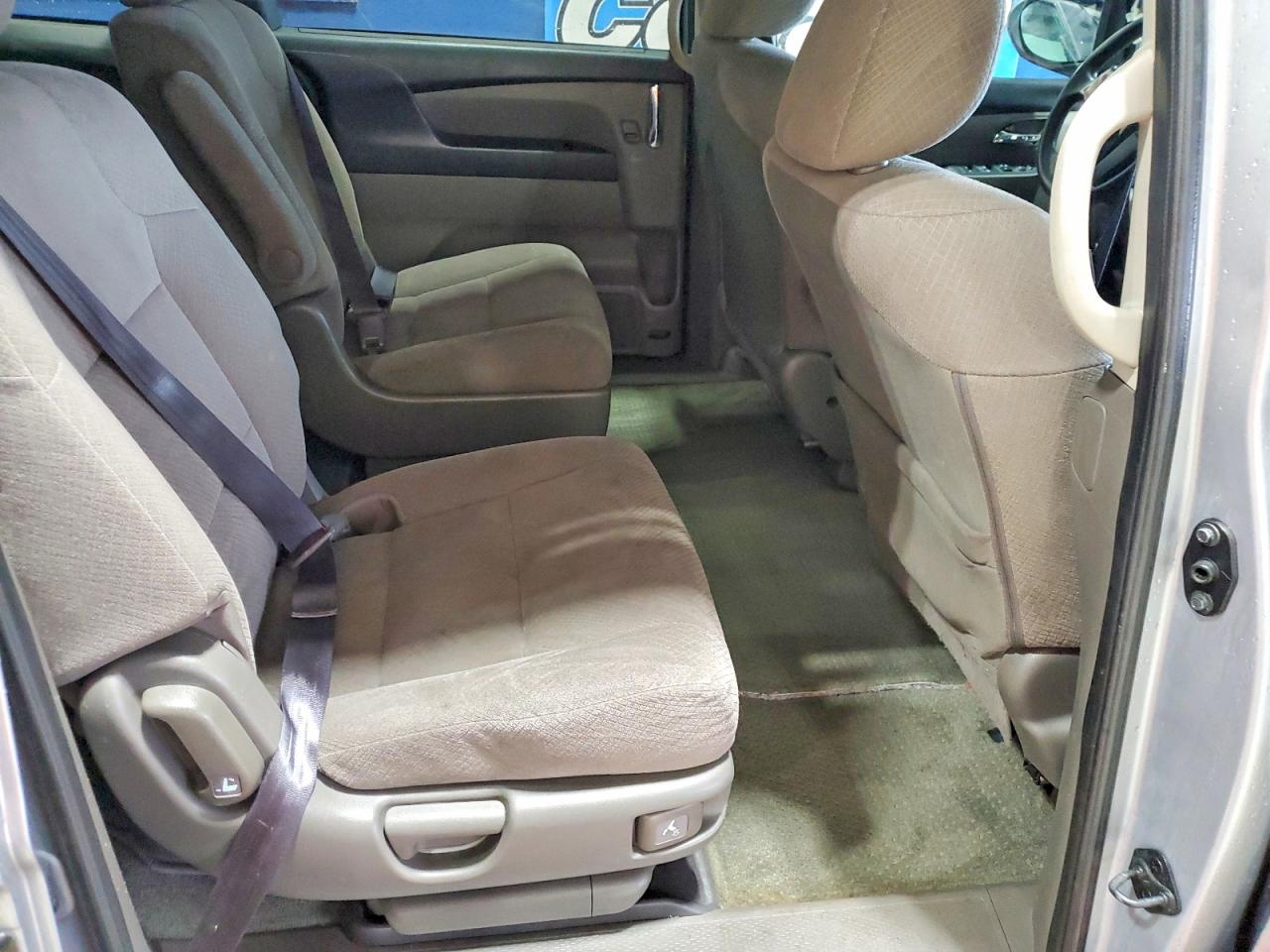 2016 HONDA ODYSSEY LX photo 11