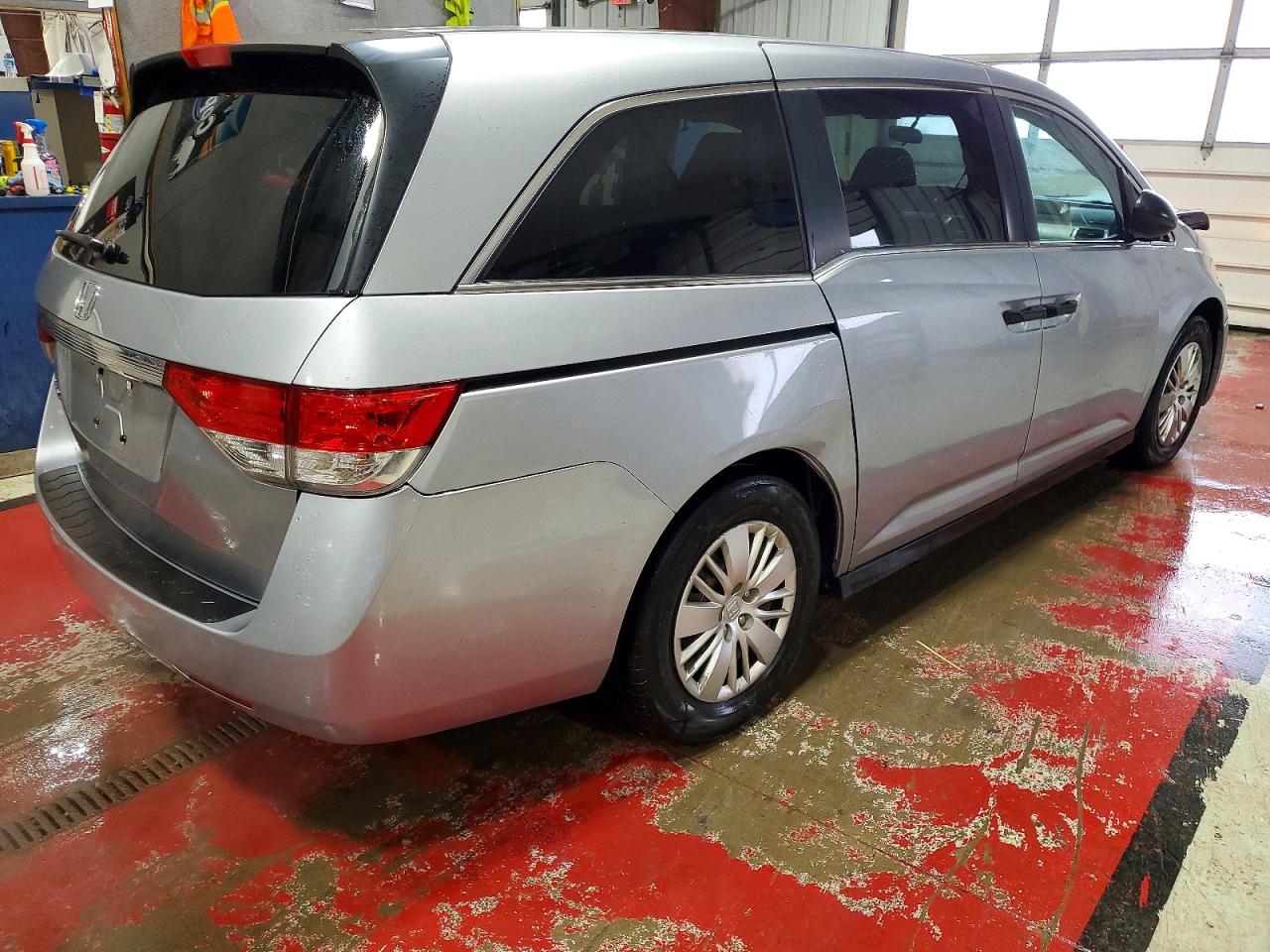2016 HONDA ODYSSEY LX photo 3
