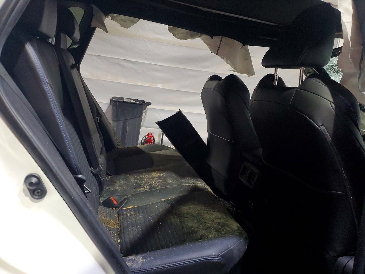 2021 TOYOTA RAV4 XSE photo 21