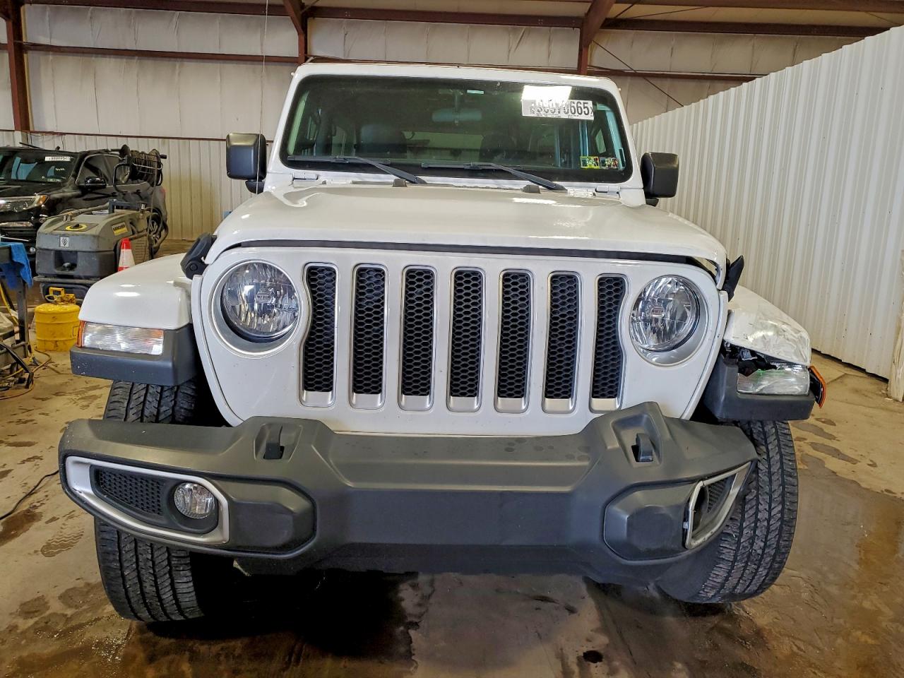 2018 JEEP WRANGLER UNLIMITED SAHARA photo 5