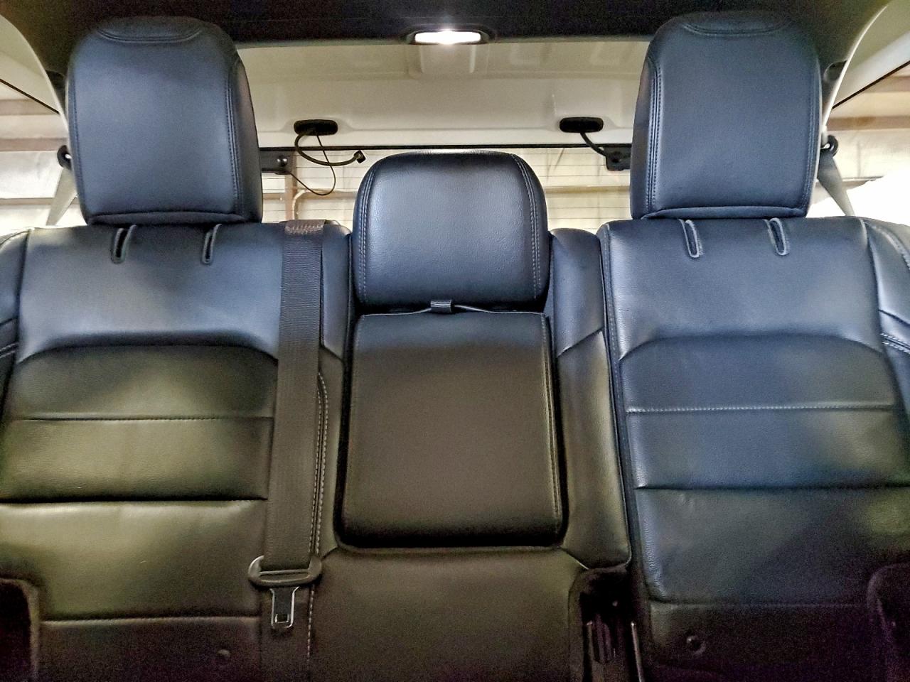 2018 JEEP WRANGLER UNLIMITED SAHARA photo 10