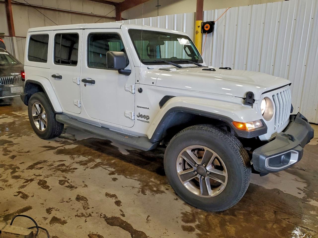 2018 JEEP WRANGLER UNLIMITED SAHARA photo 4