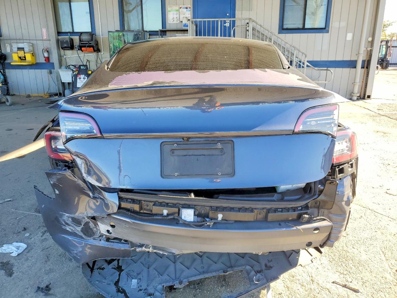 2023 TESLA MODEL 3 photo 6