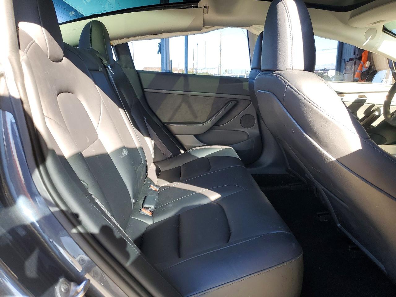 2023 TESLA MODEL 3 photo 10