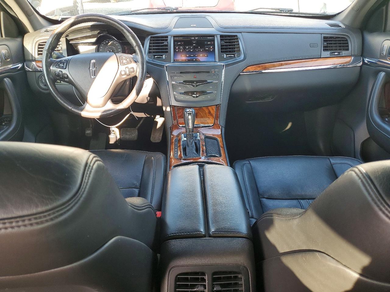 2013 LINCOLN MKS photo 8