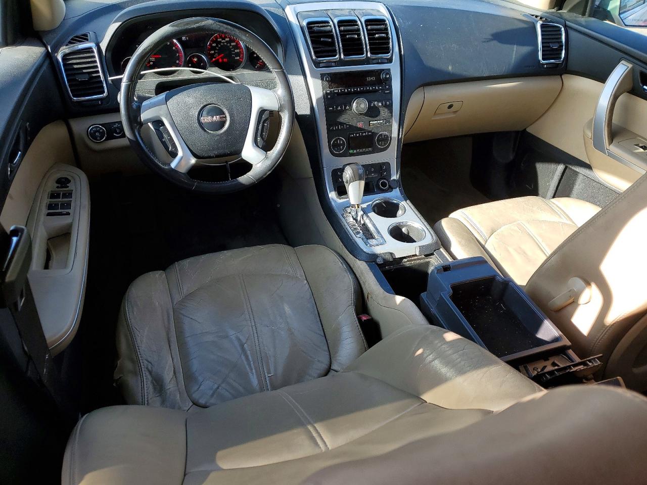 2011 GMC ACADIA SLT-1 photo 8