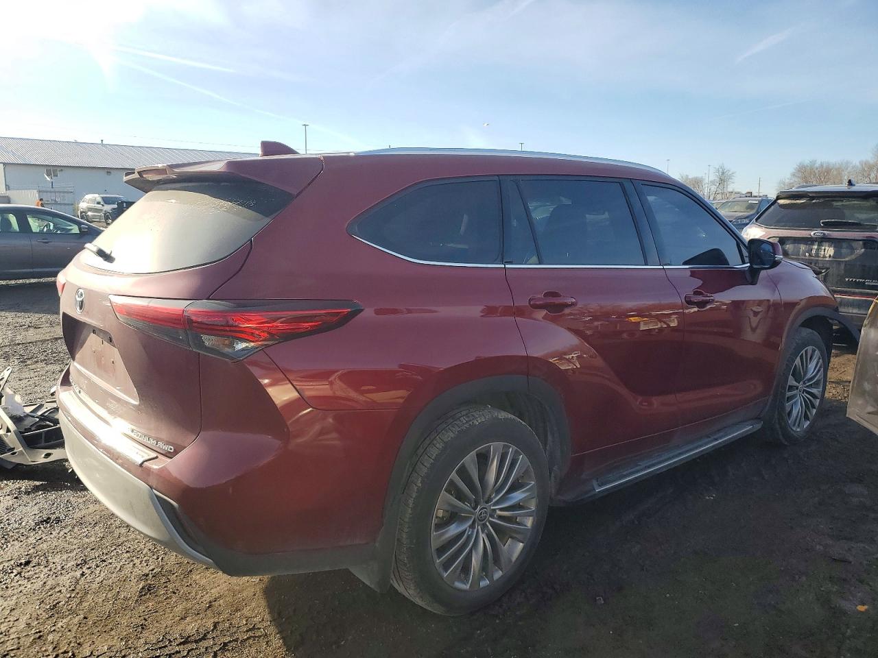 2021 TOYOTA HIGHLANDER PLATINUM photo 3